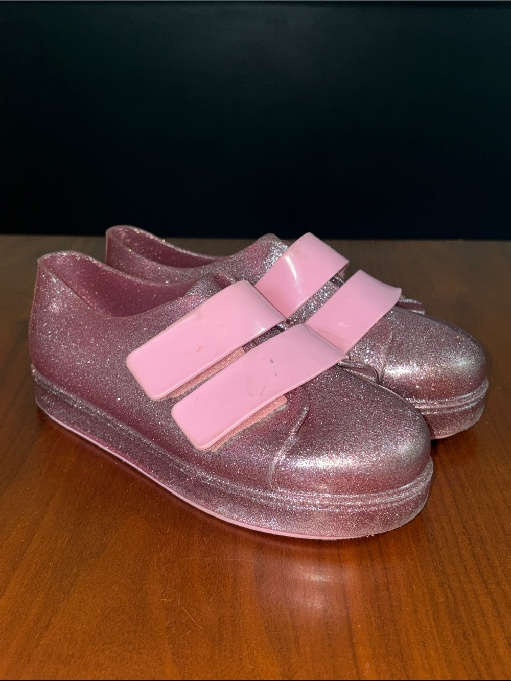 Mini Melissa Go Sneaker, pink glitter, size 12